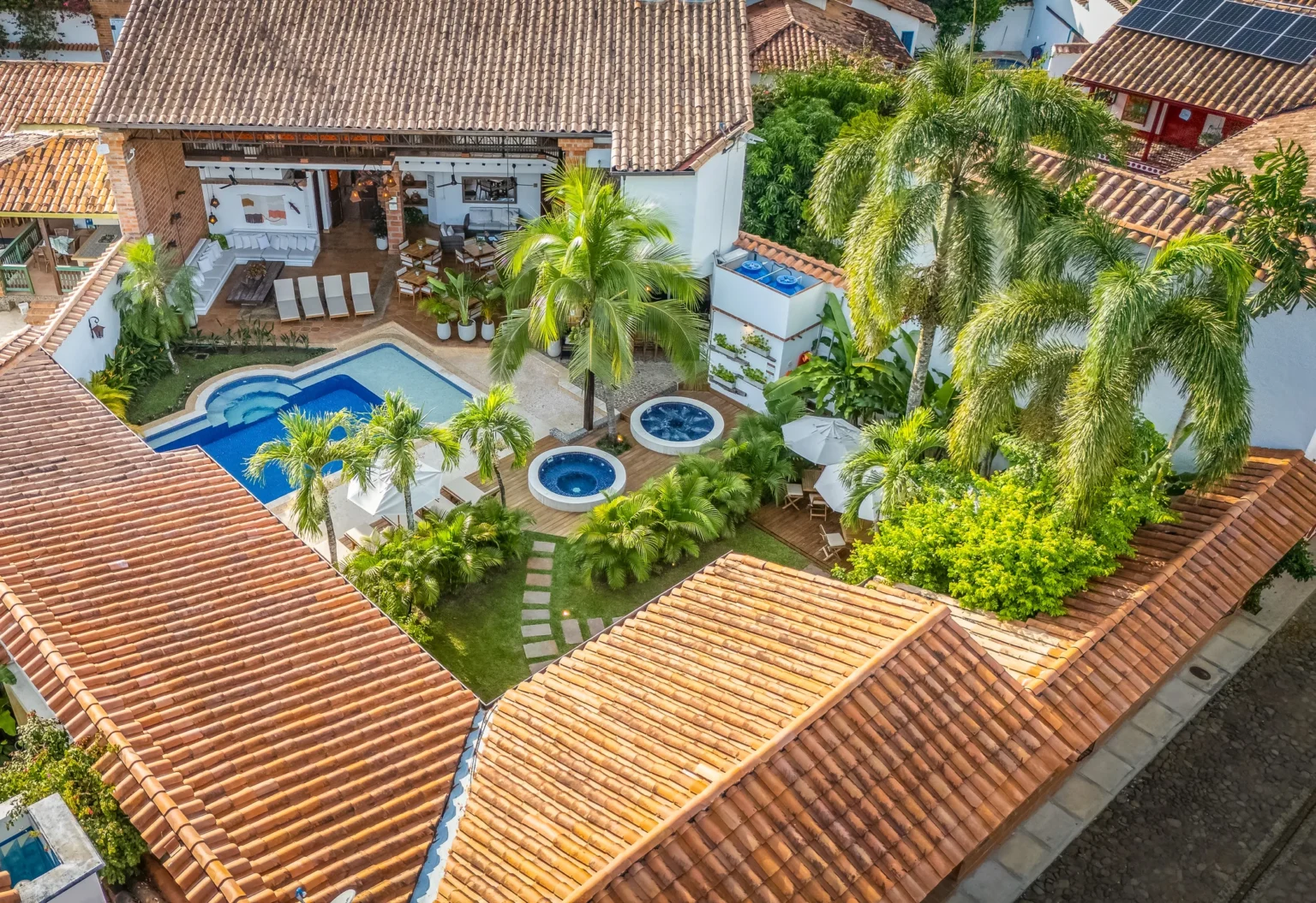 Ambiente colonial en Casa Linaje