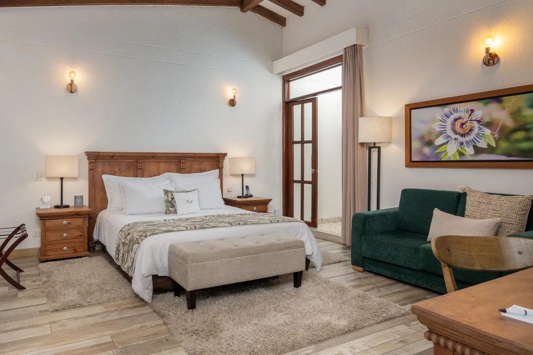 Passiflora hab multiple2_website